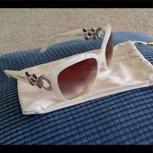 New Bvlgari cream color sophisticated sunglasses
